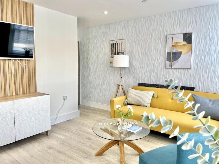 Luxury Porthcawl 1 Bedroom Apt, Prime Location Exteriör bild